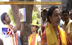Balakrishna family members campaign in Hindupur