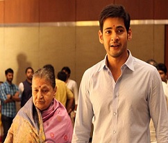 When Mahesh Walked With His Mom..