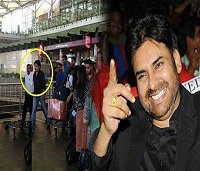 Power Star Pawan Kalyan Spotted At Hyderabad Airport Video…!!!