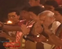 PM Modi hosts Japanese PM Shinzo Abe in Varanasi