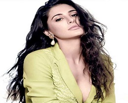 Nargis Fakhri Forced to Cover up Cleavage?