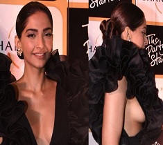 Pic Talk: Sonam Reveals From All ‘Sides’