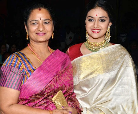 Savitri’s Daughter Stunned Keerthy With An SMS