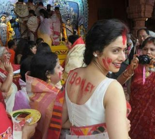Pic Talk: Happy Holi From Sridevi